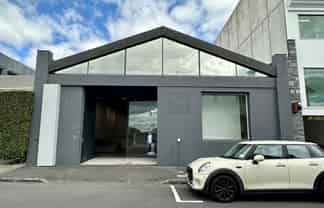 A Distinctive Parnell Workspace