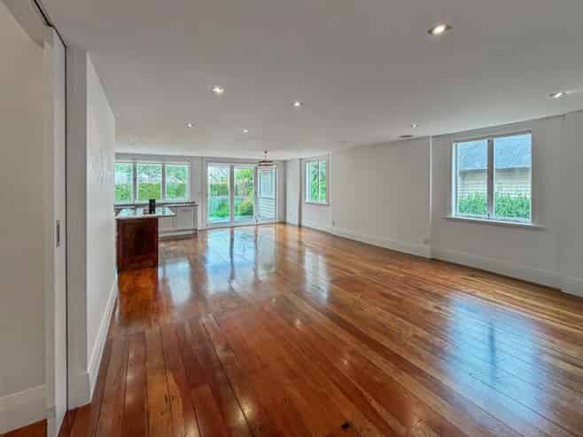 7 Charlton Ave, Mount Eden