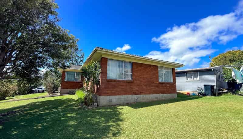 4 Staverton Crescent, Mangere