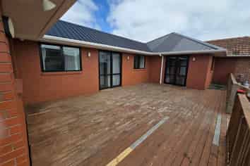 114 Main North Road, Papanui