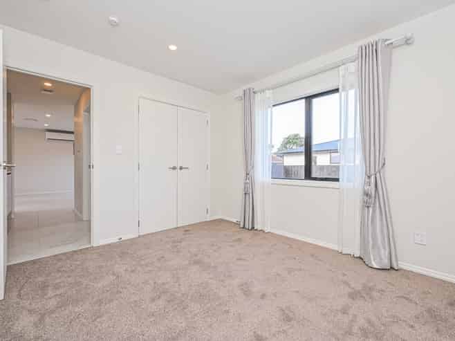 10A Young Road, Mount Wellington