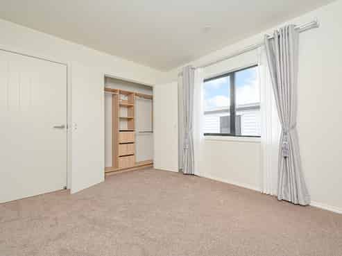 10A Young Road, Mount Wellington