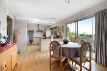 47 Haseler Crescent, Mellons Bay