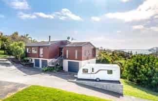 47 Haseler Crescent, Mellons Bay