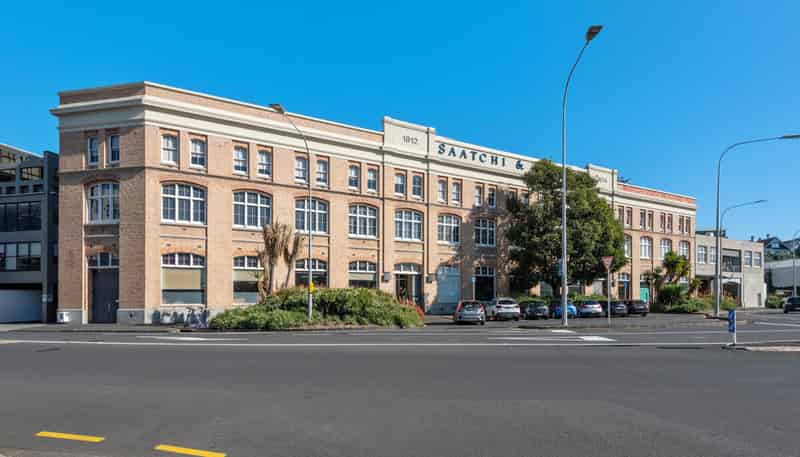 T17 / 125 The Strand, Parnell