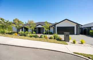 6 Penny Lane, Richmond