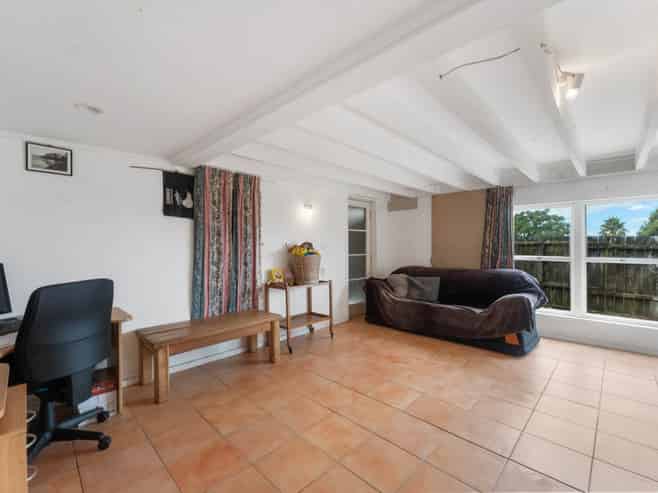 133 Glamorgan Drive, Torbay