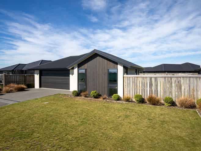 6 Blackbird Way, Rolleston