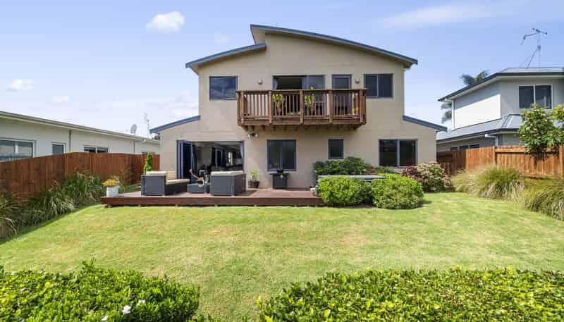 91 Solomon Street, Brookfield