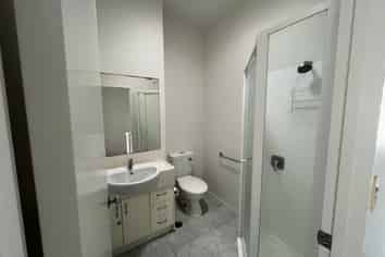 E9/20 Ian Marwick Place, Birkenhead