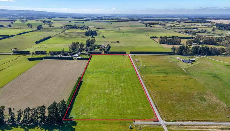 53 Stoke School Road, Cust