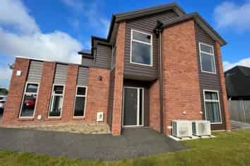 9/353 Hukanui Road, Rototuna