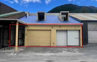 Ground floor warehouse & cold store for lease