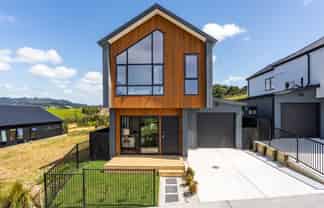 15 Waitai Crescent, Warkworth