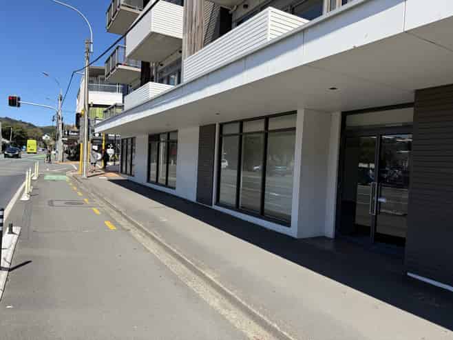 Ground floor Riddiford Street retail or office