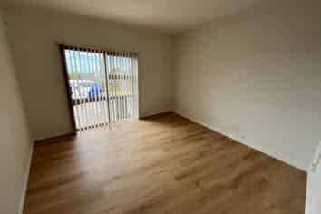 6A Forsythe Place, Massey