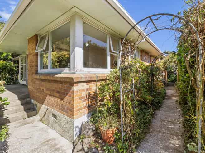 23  Regent Street, Brookfield