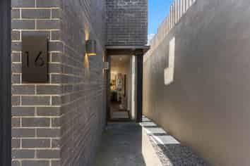 16/32 Dudley Road, Mission Bay