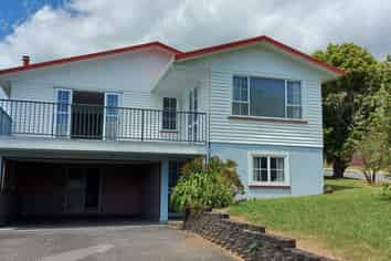 129 McLeod Road, Te Atatu South