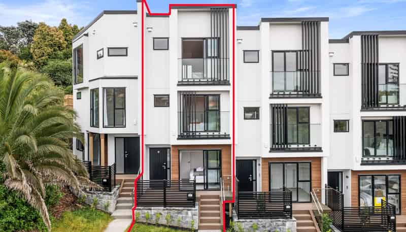 11/32 Karori Crescent, Orakei