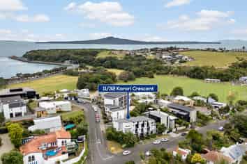 11/32 Karori Crescent, Orakei