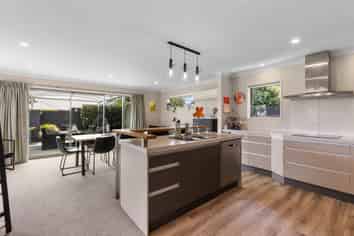 8 Northwater Drive, Northwood