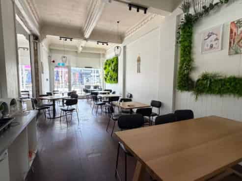 Boutique hospitality or retail on vibrant Wharf St