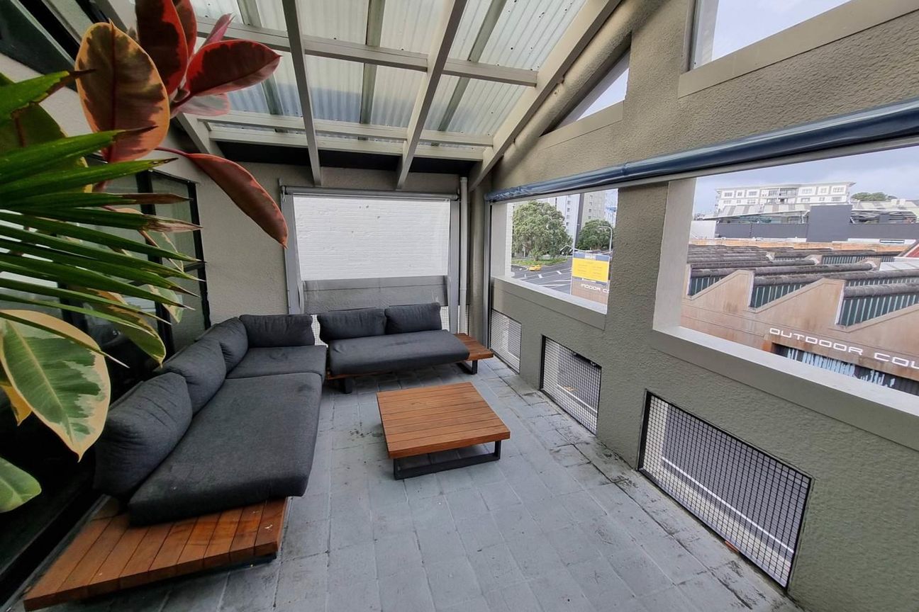 Top Floor Parnell Office with Deck - Bild 3