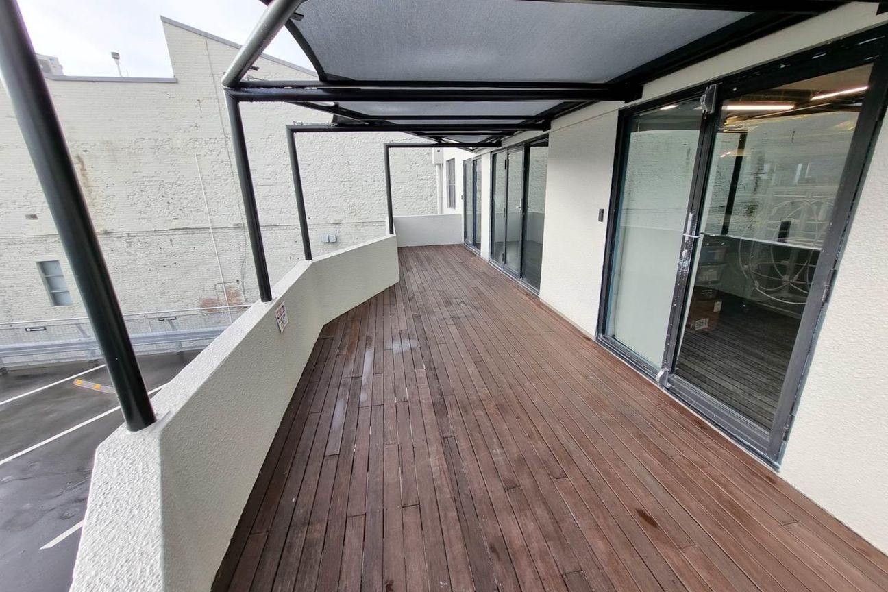 Top Floor Parnell Office with Deck - Fler