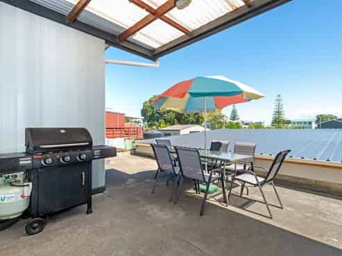 118 Newcastle Street, Mahia