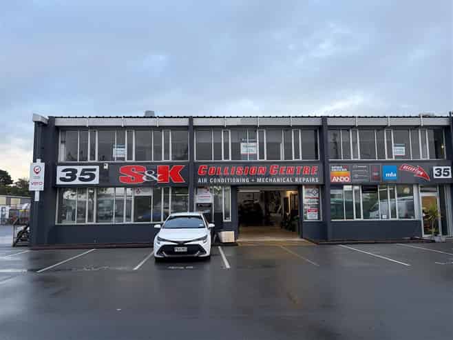 Practical First-Floor Office