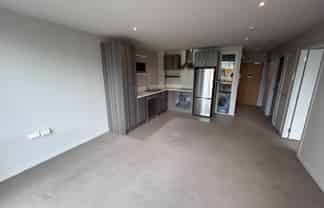 506/3 Rose Garden Lane, Albany