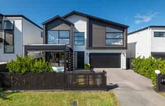 3 Lemon Grove Lane, Greenhithe