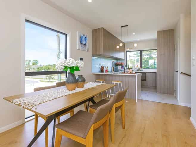 63 Kawiti Avenue, Point England