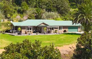 549 Helmsdale Road, Waipu