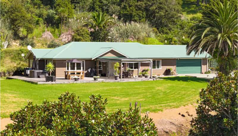549 Helmsdale Road, Waipu