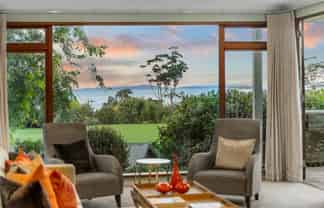 247 Broomfields Road, Whitford