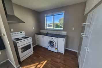 1/374 Gloucester Street, Linwood