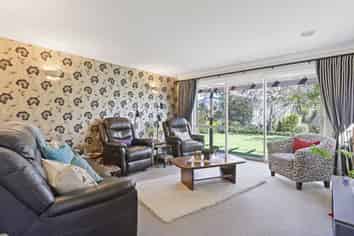 10 Holly Place, Rangiora