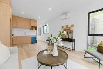 31 Mata Lane, Stanmore Bay