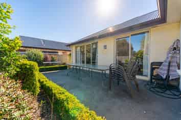 2/33 Maltby Avenue, West End