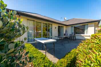 2/33 Maltby Avenue, West End