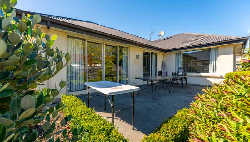 2/33 Maltby Avenue, West End