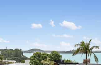 42 Ronaki Road, Mission Bay