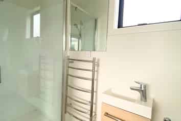 1/63 Taikata Road, Te Atatu Peninsula