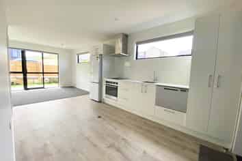 1/63 Taikata Road, Te Atatu Peninsula