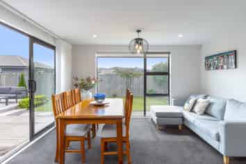 7 Peony Drive, Greytown