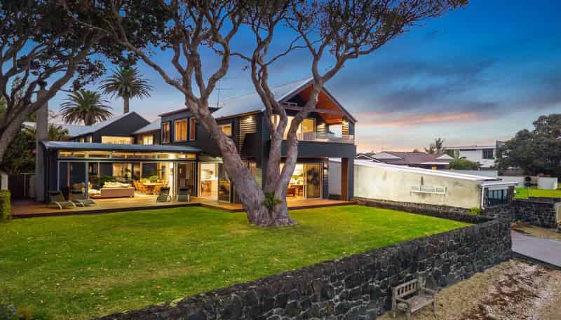 8 Musick Point Road, Bucklands Beach