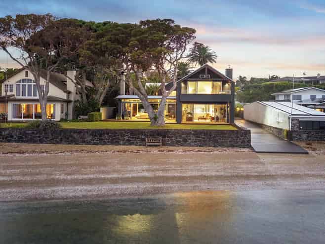 8 Musick Point Road, Bucklands Beach