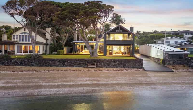 8 Musick Point Road, Bucklands Beach